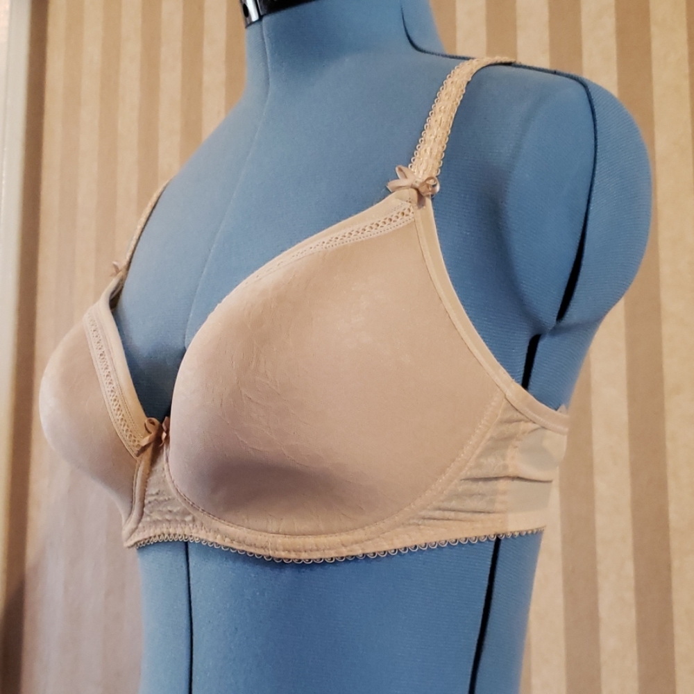 Bra with J hook.